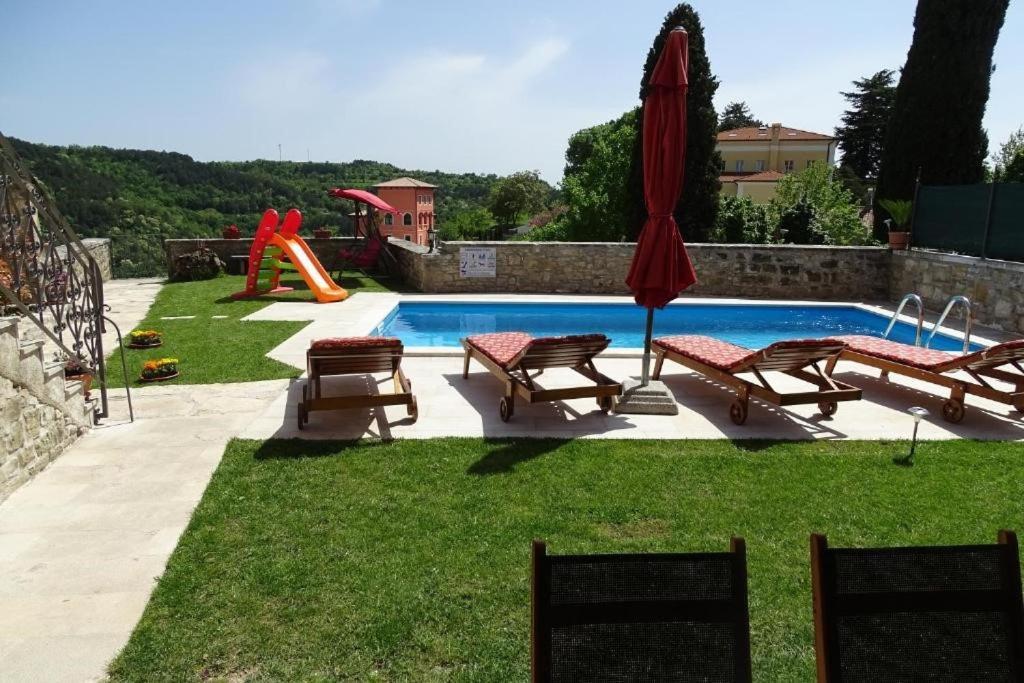 Villa Letizia Oprtalj Exterior photo