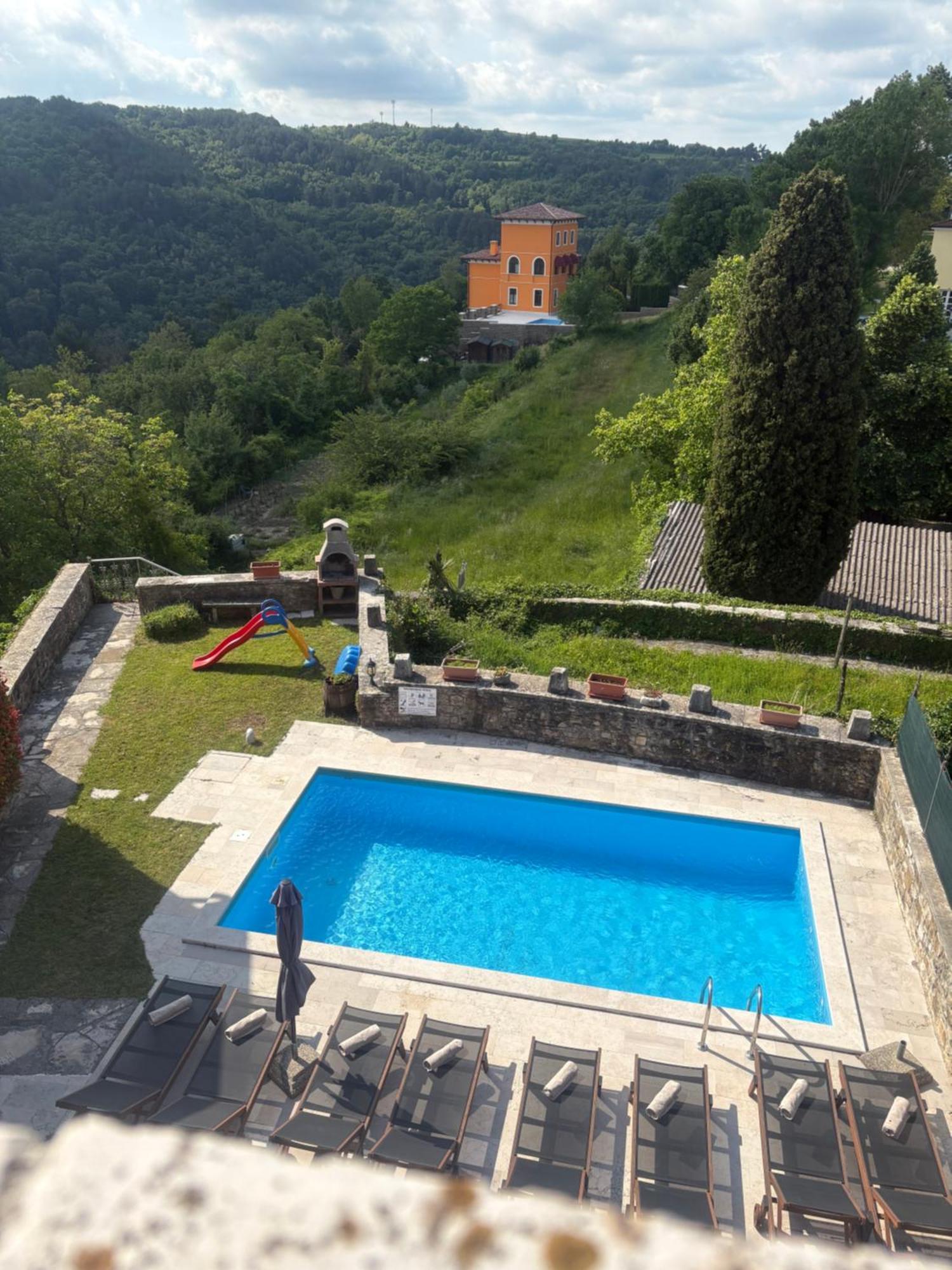 Villa Letizia Oprtalj Exterior photo